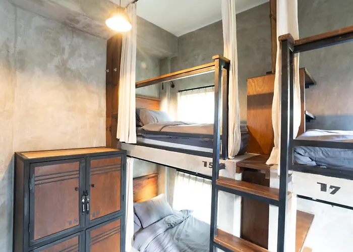Hostel Iron Wave Uluwatu Pecatu